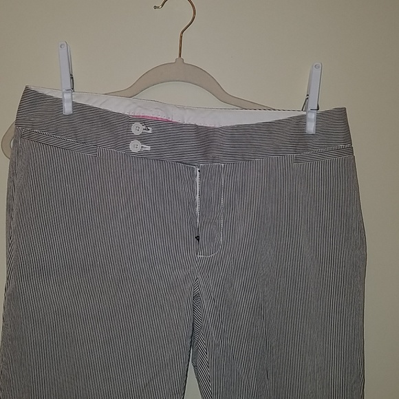 GAP Modern Fit Flare Striped Pants - Picture 2 of 6